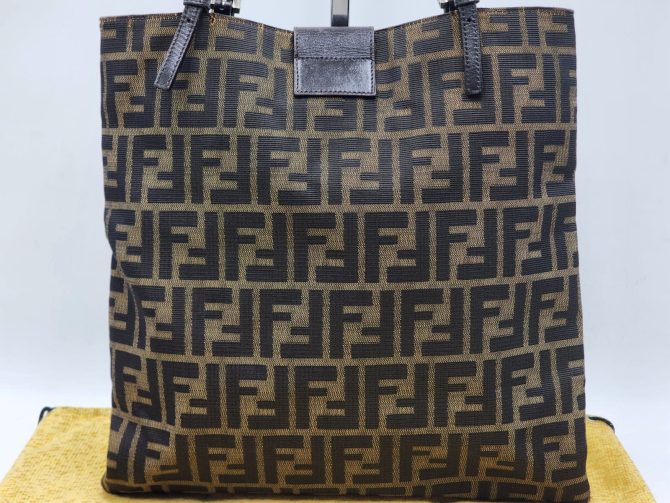 Fendi Mamma Zucchino Zucca Baguette Shoulder Bag - Image 2