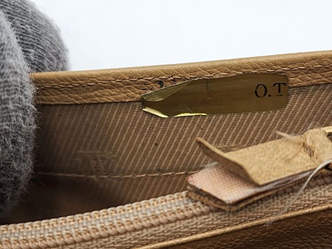 Chanel Beige Long Wallet - Image 19